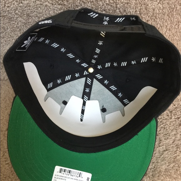 Adidas Signature Outline Snapback Baseball Cap - Picture 5 of 5